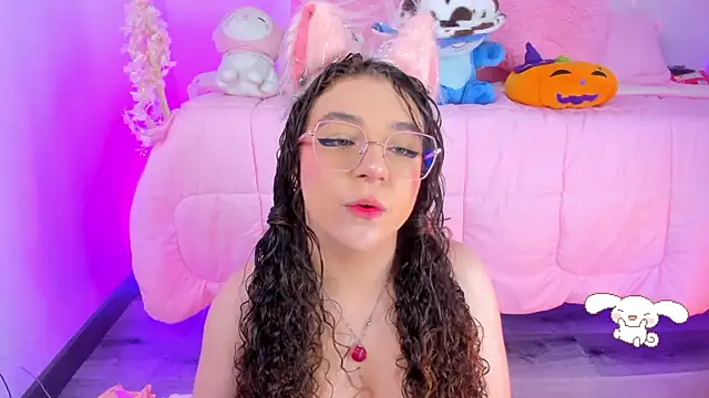 Snapshot of hannacutegod chatting on 01-10-26, 05:20 hannacutegod online show from 01-10-26, 05:20