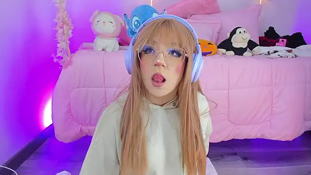 Snapshot of hannacutegod chatting on 02-17-26, 05:48 hannacutegod online show from 02-17-26, 05:48