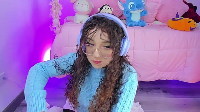 Snapshot of hannacutegod chatting on 02-20-26, 05:26 hannacutegod online show from 02-20-26, 05:26