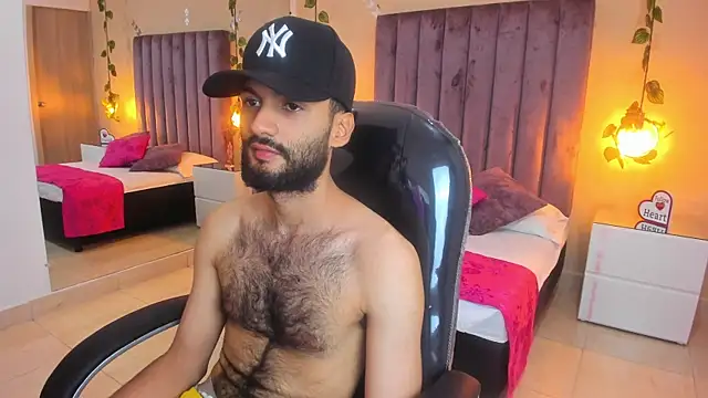 Ryan Jackson  online show from 10-31-25, 04:02