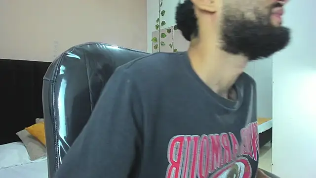 Ryan Jackson  online show from 11-07-25, 05:51