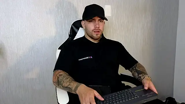 Ades Lowe online show from 09-22-25, 11:56