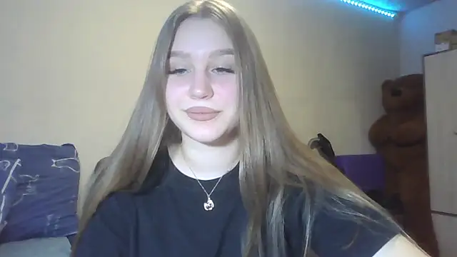 yourhoney Lola  online show from 10-18-25, 03:35