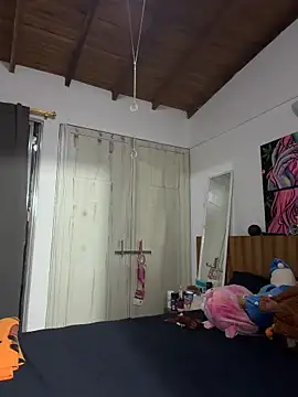 Snapshot of YunoRose_ chatting on 05-19-26, 04:19 YunoRose online show from 05-19-26, 04:19