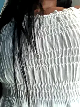 Snapshot of Bustykeyla chatting on 12-13-25, 07:53 Bustykeyla online show from 12-13-25, 07:53