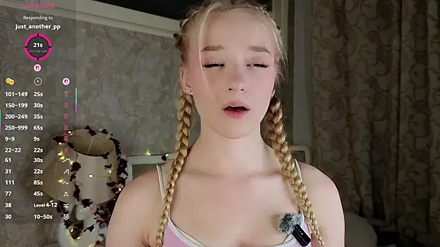 Snapshot of Emma_Frosty chatting on 07-02-26, 10:27 Emma Frosty online show from 07-02-26, 10:27