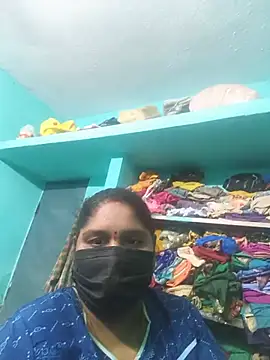 Snapshot of Villageanuty chatting on 06-01-26, 03:47 Villageanuty online show from 06-01-26, 03:47