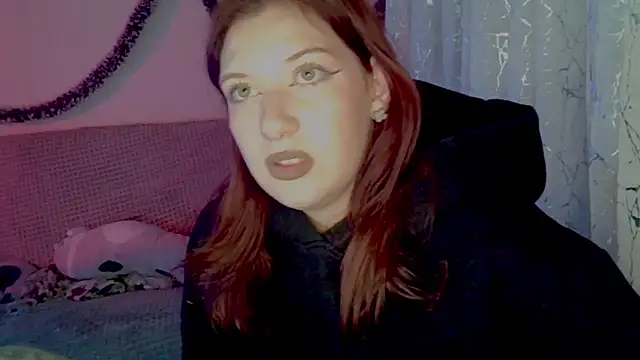 Snapshot of Lily_Ember chatting on 01-16-26, 08:13 Lily Ember online show from 01-16-26, 08:13