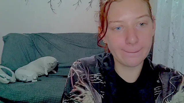 Snapshot of Lily_Ember chatting on 03-18-26, 08:01 Lily Ember online show from 03-18-26, 08:01