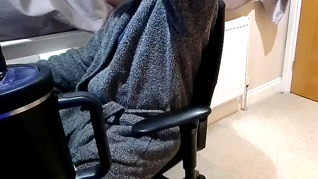 Snapshot of rogamuffin chatting on 02-14-26, 12:18 rogamuffin online show from 02-14-26, 12:18