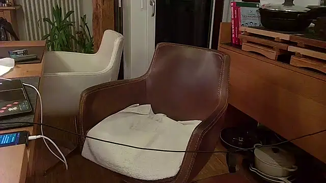 Unique X perience online show from 10-04-25, 11:25