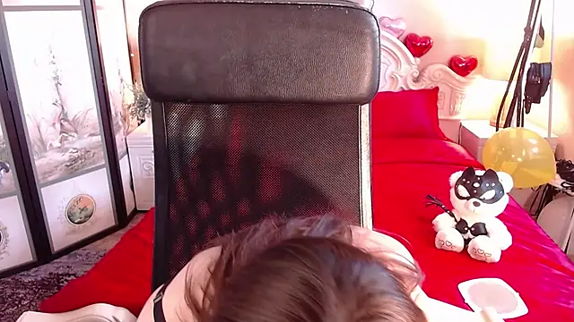 Snapshot of SofiaBimboss chatting on 09-20-25, 03:18 SofiaBimboss online show from 09-20-25, 03:18