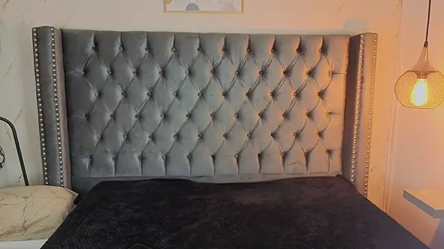 Anya Belth online show from 04-15-26, 07:32