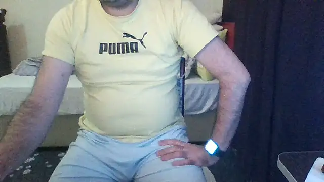Snapshot of st206boy chatting on 06-22-26, 01:18 st206boy online show from 06-22-26, 01:18