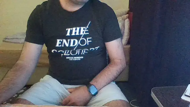 Snapshot of st206boy chatting on 07-13-26, 11:51 st206boy online show from 07-13-26, 11:51