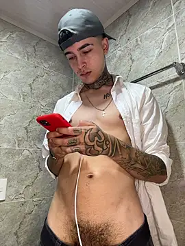 samm4044 online show from 10-27-25, 02:59