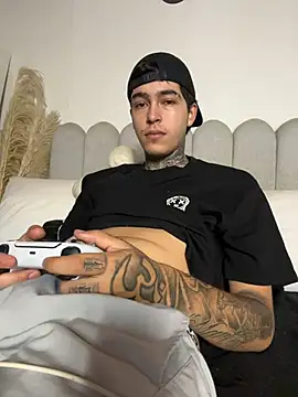 samm4044 online show from 03-04-26, 06:14