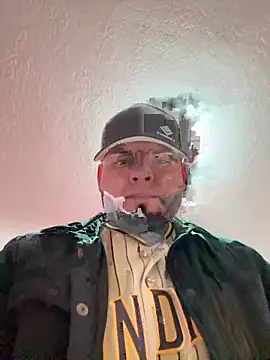 crazybarber69 online show from 02-01-26, 07:01