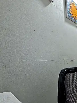 channell0 online show from 10-31-25, 06:47