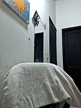 channell0 online show from 12-21-25, 05:03