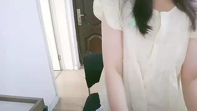 Snapshot of 98bunny chatting on 06-26-26, 02:38 98bunny online show from 06-26-26, 02:38