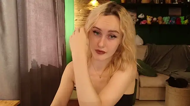 Belle Vill3575 online show from 09-14-25, 06:12