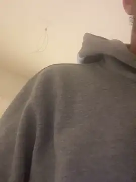 Snapshot of mario231197 chatting on 02-05-26, 09:30 mario231197 online show from 02-05-26, 09:30