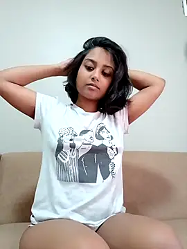 littlemissdevil69 online show from 10-07-25, 09:17