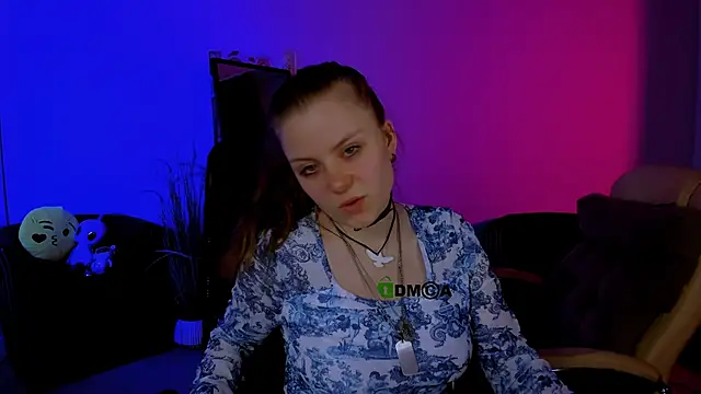 Snapshot of foxy_tease_ chatting on 10-10-25, 10:20 foxy tease  online show from 10-10-25, 10:20