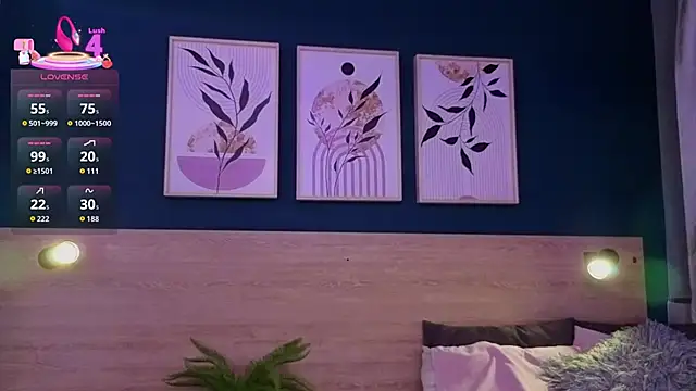 Snapshot of SarahMiler_ chatting on 02-02-26, 11:53 SarahMiler online show from 02-02-26, 11:53