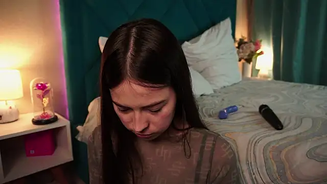 ywixos online show from 04-18-26, 10:32