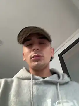 Snapshot of Jacobs0 chatting on 02-14-26, 11:40 Jacobs0 online show from 02-14-26, 11:40