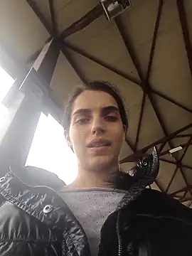 Snapshot of SweetMelodyZ chatting on 11-23-25, 08:14 SweetMelodyZ online show from 11-23-25, 08:14