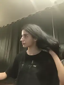 Snapshot of SweetMelodyZ chatting on 12-01-25, 05:51 SweetMelodyZ online show from 12-01-25, 05:51