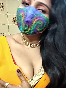 Hotty Sonali online show from 10-17-25, 12:14