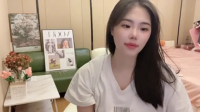 suki-1 online show from 09-21-25, 08:27