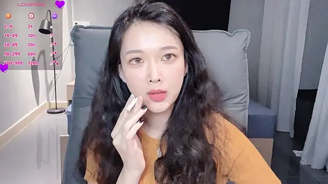 Snapshot of NiNi-baby520 chatting on 09-09-25, 03:55 NiNi-baby520 online show from 09-09-25, 03:55