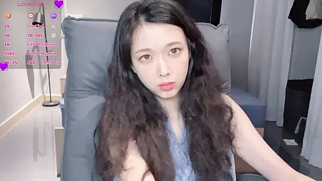 Snapshot of NiNi-baby520 chatting on 09-10-25, 07:30 NiNi-baby520 online show from 09-10-25, 07:30