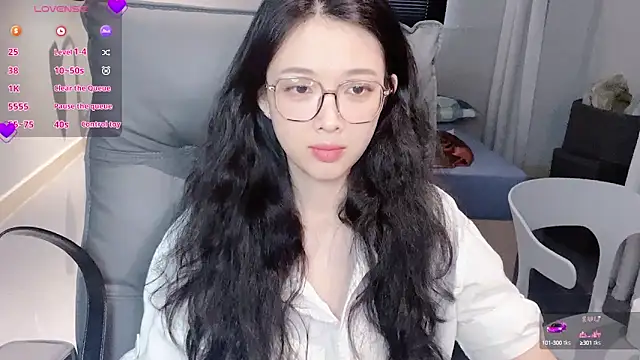 Snapshot of NiNi-baby520 chatting on 09-23-25, 07:22 NiNi-baby520 online show from 09-23-25, 07:22