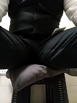 Snapshot of PROMYLOVE chatting on 12-16-25, 04:50 PROMYLOVE online show from 12-16-25, 04:50