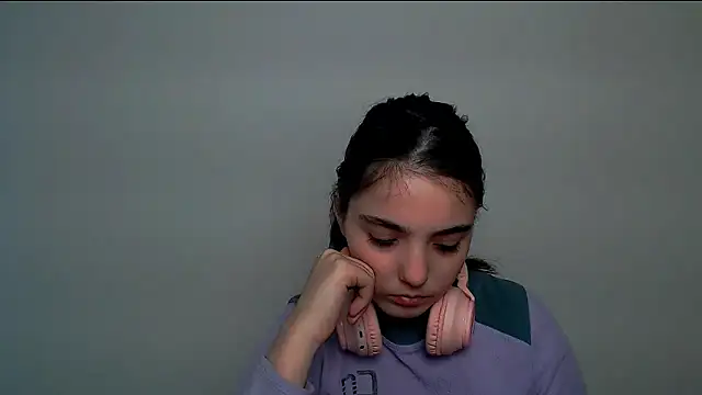 Sun Shine   online show from 10-22-25, 10:59