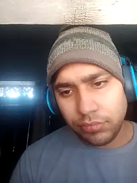 Desirock001 online show from 02-06-26, 03:00