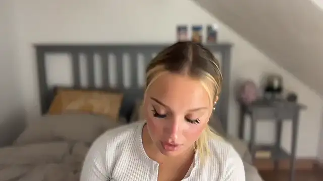 vicidream online show from 09-10-25, 03:12