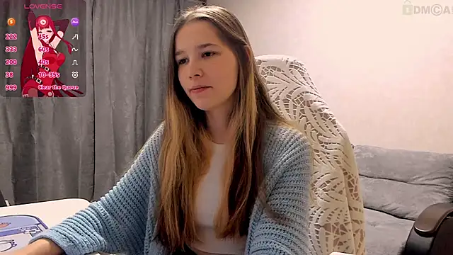 Snapshot of ValerieBubbles chatting on 12-15-25, 09:41 ValerieBubbles online show from 12-15-25, 09:41