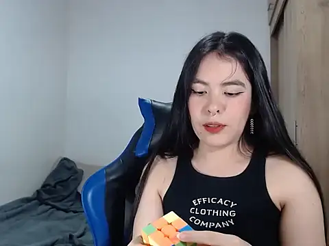 Snapshot of EloiseJun chatting on 01-16-26, 05:44 EloiseJun online show from 01-16-26, 05:44