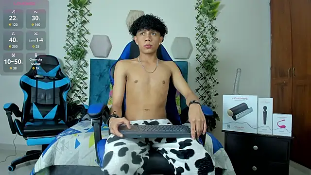 Snapshot of _taylor_black chatting on 10-07-25, 12:19  taylor black online show from 10-07-25, 12:19