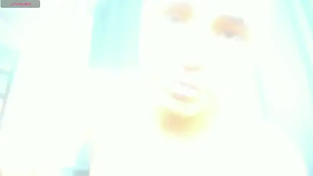 Snapshot of lianfox_ chatting on 09-20-25, 12:39 lianfox online show from 09-20-25, 12:39