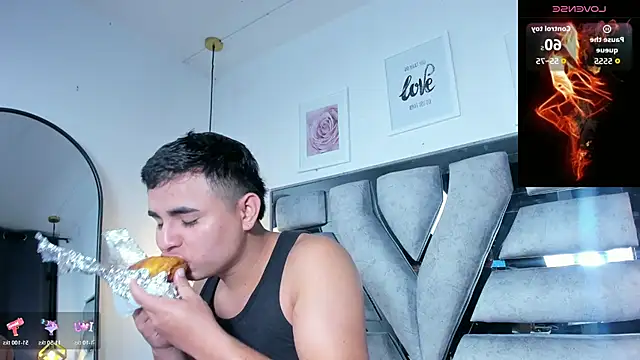 lianfox  online show from 04-15-26, 12:45