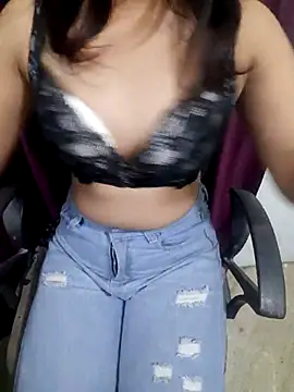 Monalisa670 online show from 11-30-25, 05:28