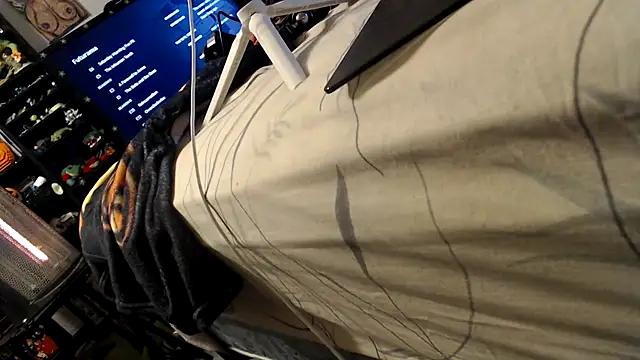 thejuicybacon online show from 11-28-25, 11:57